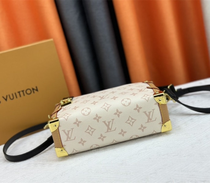 Louis Vuitton Monogram Dune Canvas Side Trunk MM angle 5