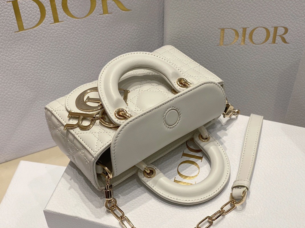 Dior Lady D-Joy Micro Bag Knockoff in White Cannage Lambskin angle 3