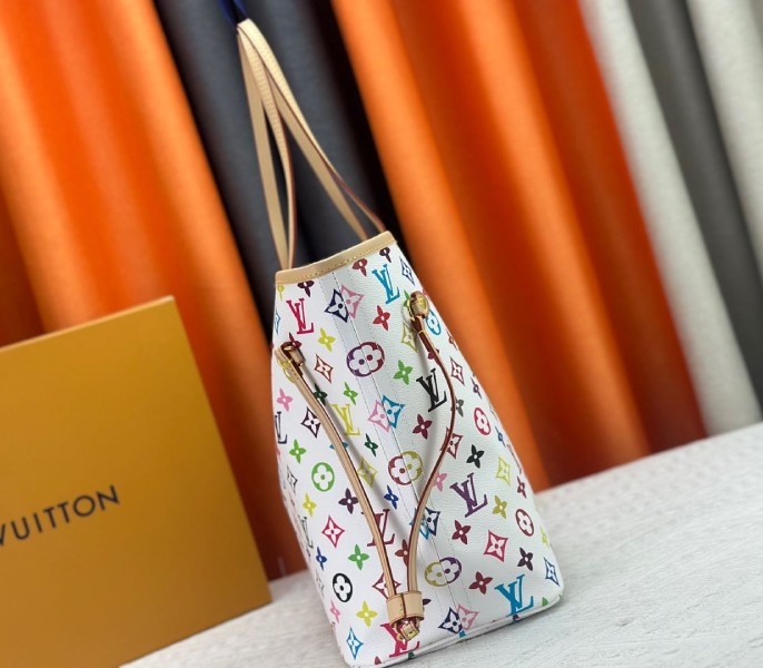 LV X TM Multicolored Neverfull MM In White angle 4