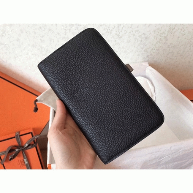 Black taupe knockoff Hermes Dogon duo wallet angle 5