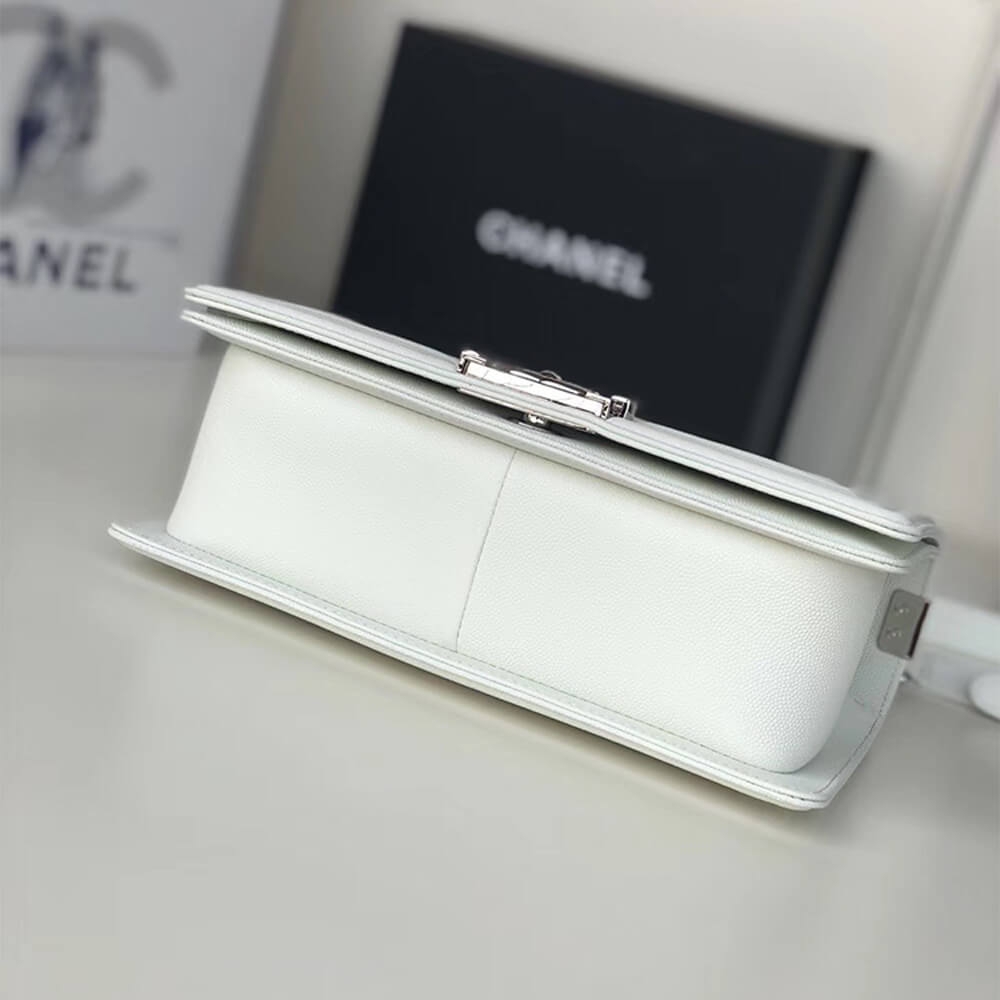 BOY CHANEL HANDBAG angle 3