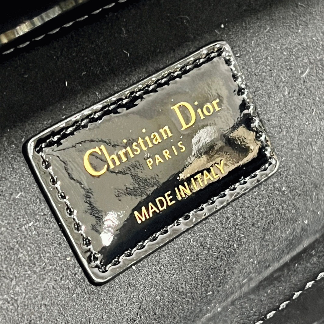 Dior Lady D-Joy Medium Bag Faux in Black Patent Cannage Calfskin angle 4