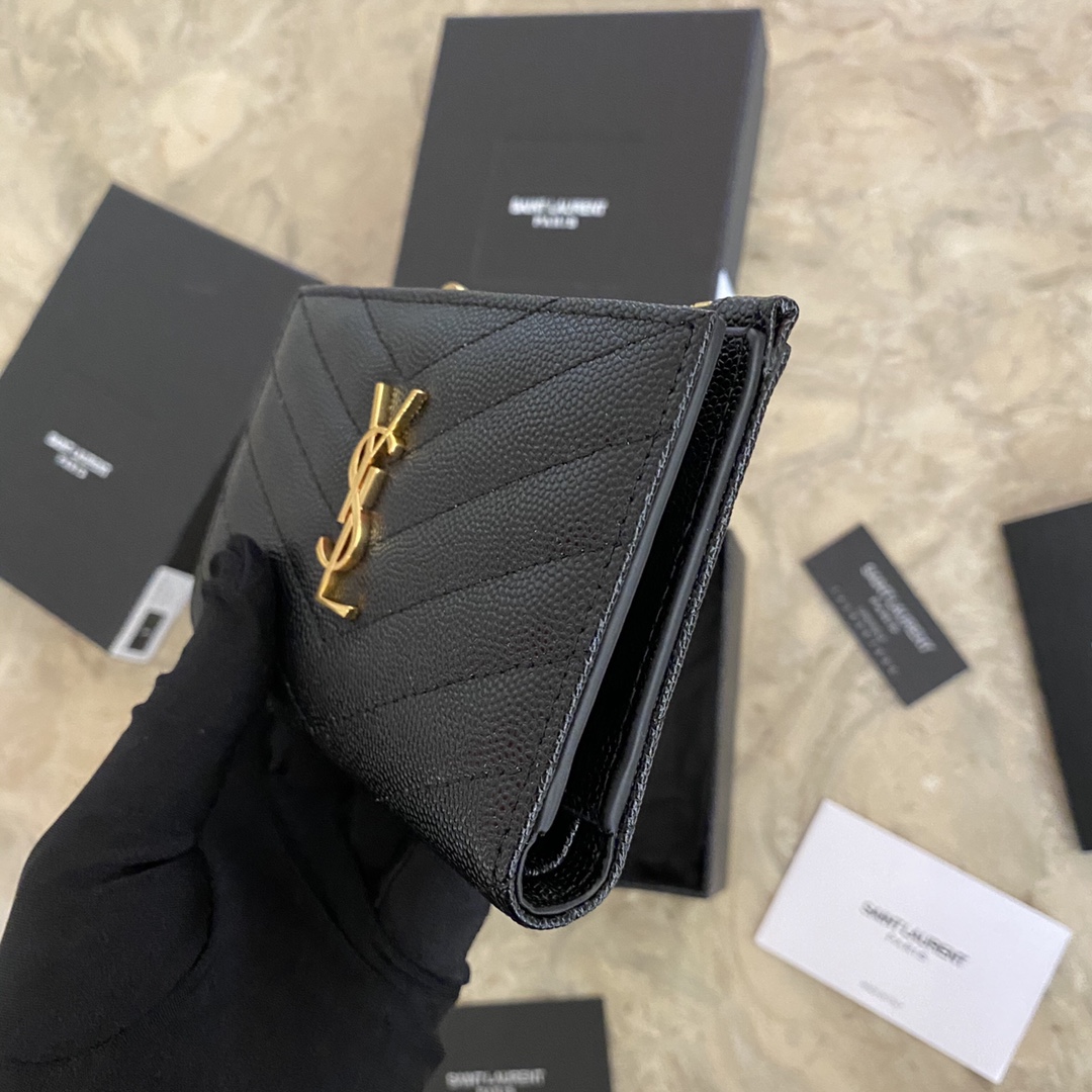 MONOGRAM ZIPPERED TWO-PART WALLET IN GRAIN DE POUDRE EMBOSSED LEATHER angle 2