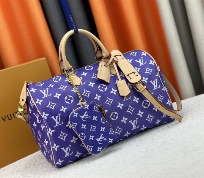 Louis Vuitton Speedy P9 Bandouliere 40 Bag In Amethyst Purple angle 2