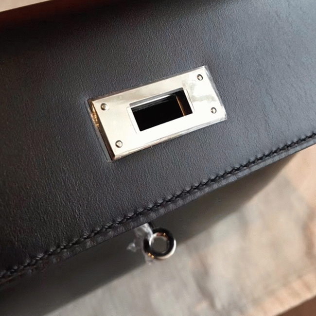 Black Replica Hermes Kelly Retourne 28cm Everyday Tote angle 4