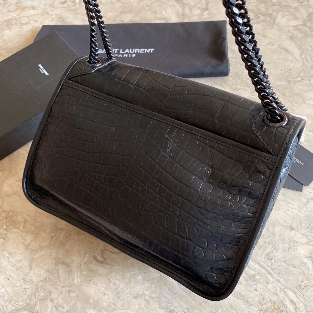 NIKI MEDIUM IN CRINKLED VINTAGE LEATHER angle 5