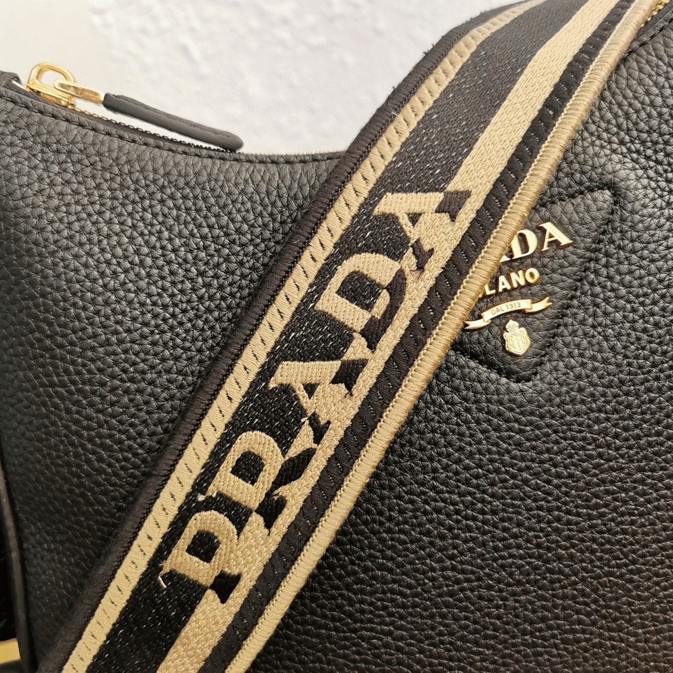 Prada Shoulder Bag Knockoff in Black angle 5