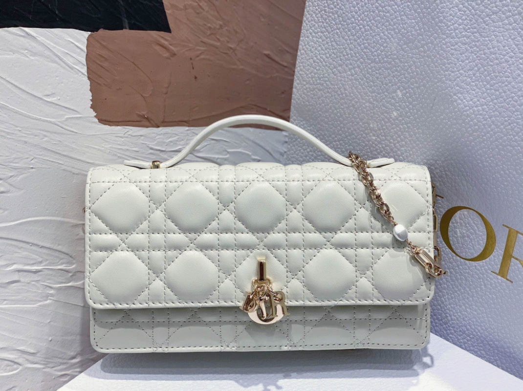 Dior Miss Dior Mini Bag Fake in White Cannage Lambskin angle 4
