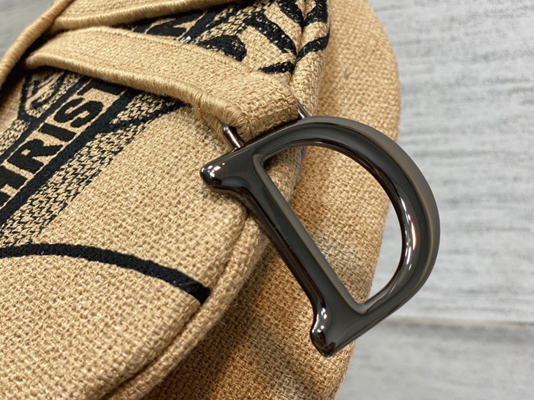 Dior Saddle Bag Knockoff in Beige Jute Canvas with Dior Union Motif angle 4