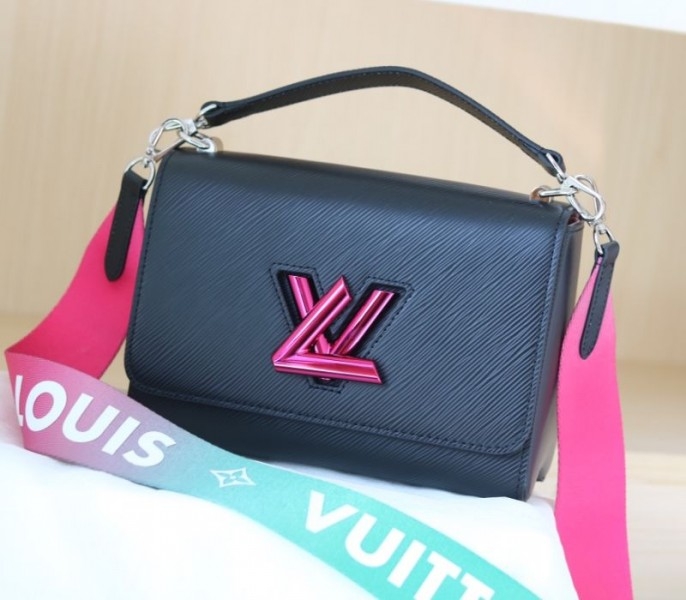 Louis Vuitton Epi Leather Twist MM Handbag In Black With Gradient Strap angle 2