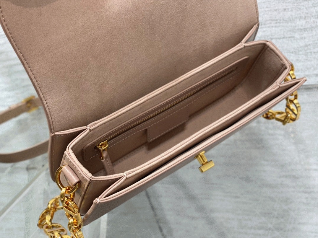 Dior 30 Montaigne Avenue Bag Fake in Heritage Pink Box Calfskin angle 2