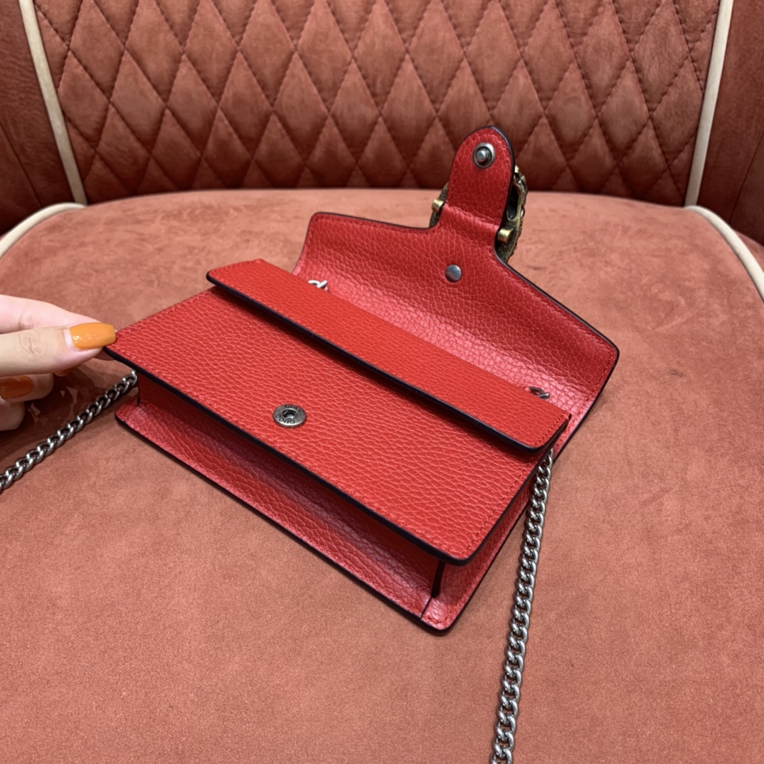 GG Dionysus bag angle 3