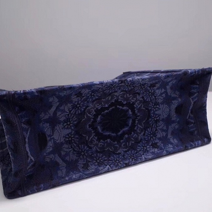 Dior Large Book Tote Bag Fake in Blue KaleiDiorscopic Embroidered Cotton angle 5
