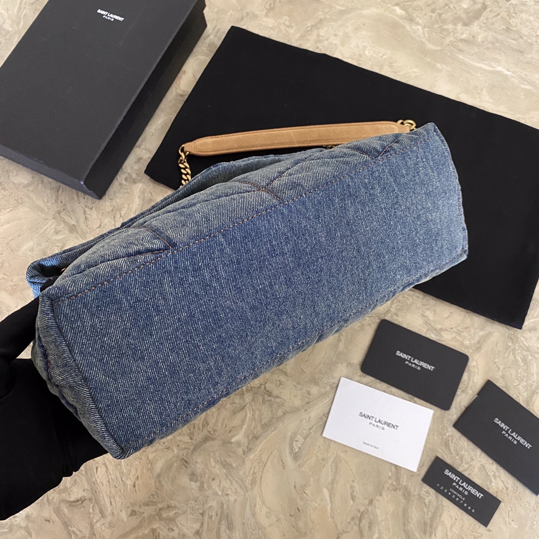 PUFFER MEDIUM BAG IN QUILTED LAMBSKIN angle 5