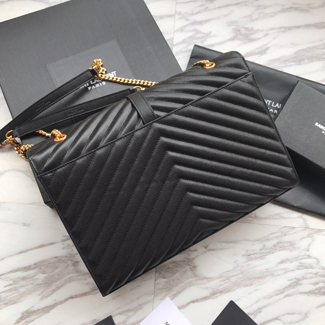 MONOGRAM SHOULDERBAG IN QUILTED GRAIN DE POUDRE EMBOSSED LEATHER angle 5