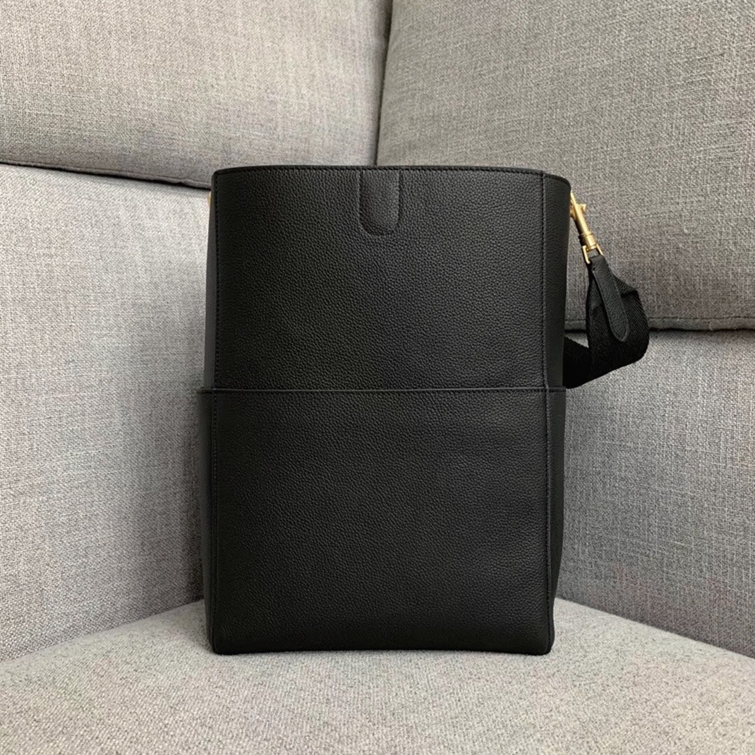 Top Quality Replica Celine Sangle Bucket Bag In Black Grained Calfskin angle 4