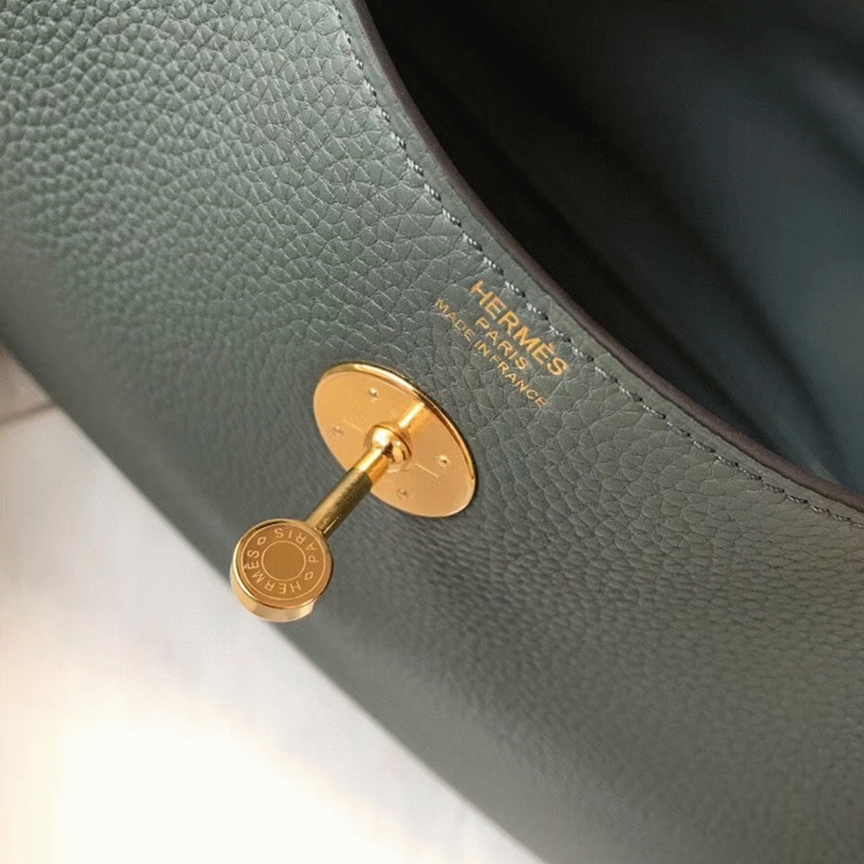 Replica Hermes Lindy bag 26cm in vert amande angle 4
