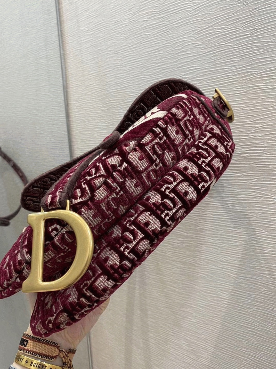 Dior Saddle Bag Faux in Bordeaux Velvet Oblique Embroidered angle 3