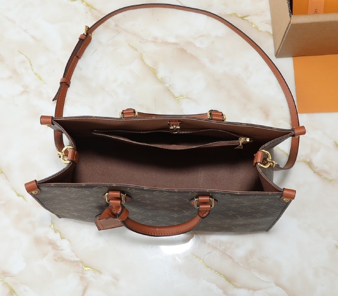 Organizer OnTheGo MM Tote angle 5