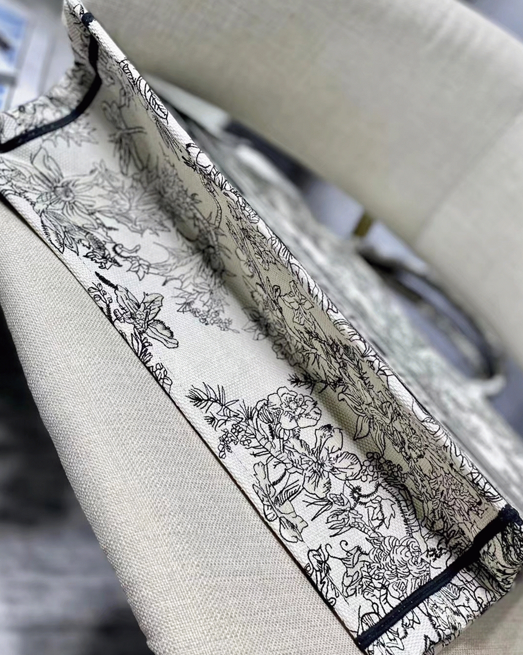 Dior Large Book Tote Bag Replica in Blue Toile de Jouy Flowers Embroidery angle 4