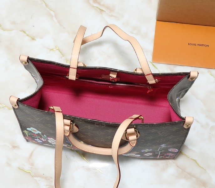 LV X TM Monogram Canvas Onthego MM angle 5