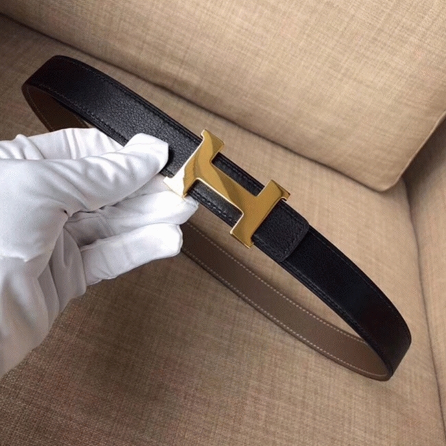 Knockoff Hermes Mini Constance belt buckle crafted in taupe epsom angle 2
