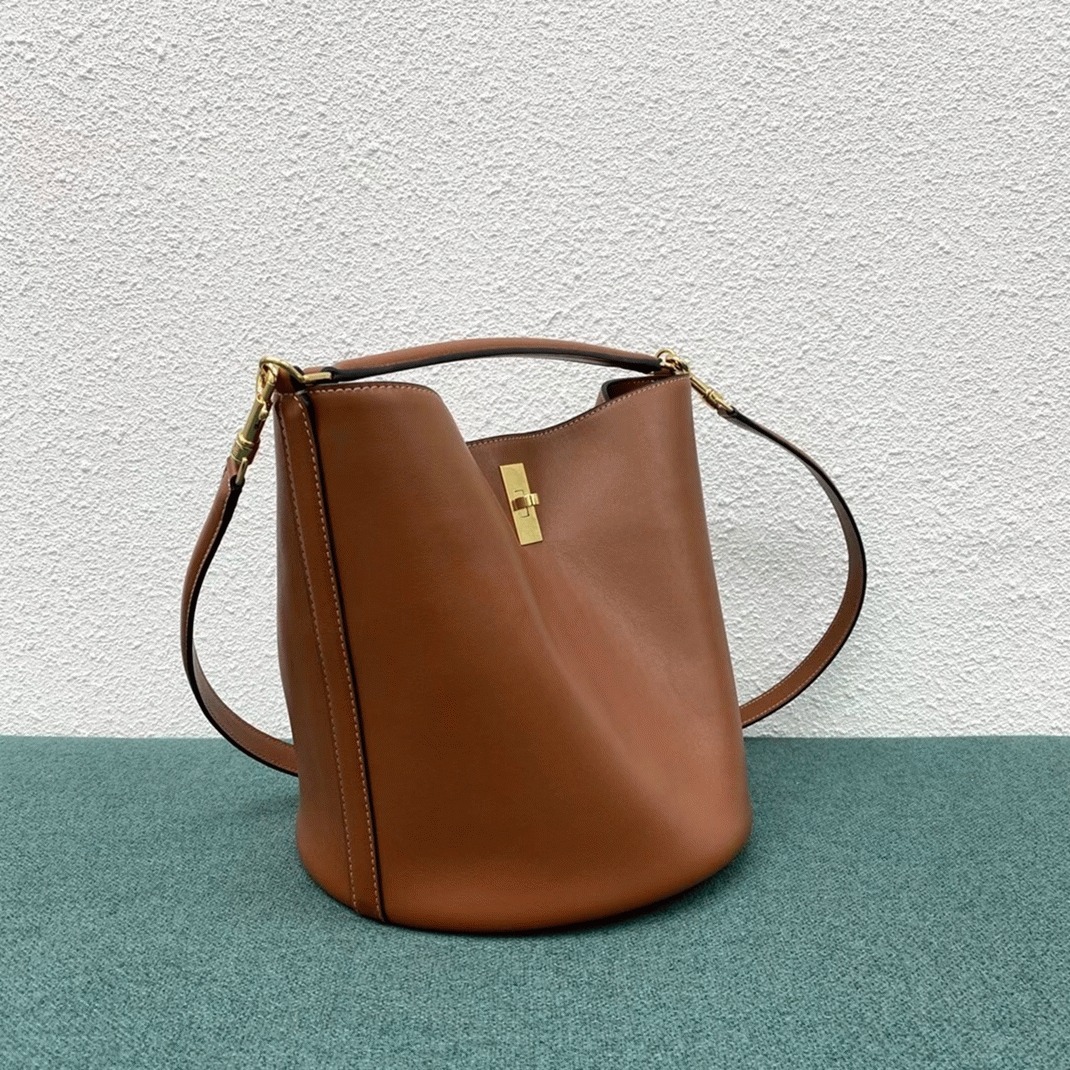 Top Quality Replica Celine Bucket 16 Bag In Brown angle 4