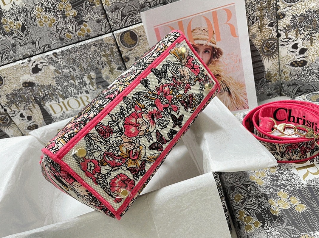 Dior Lady D-Lite Medium Bag Fake in Multicolor Butterfly Embroidery angle 2