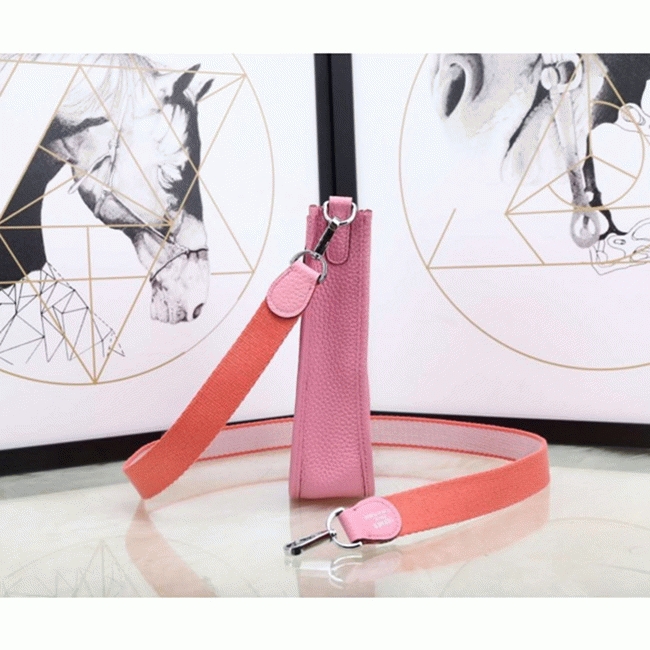 Pink Evelyne II TPM Messenger Bag Knockoff AAA Hermes Mini Bag angle 5