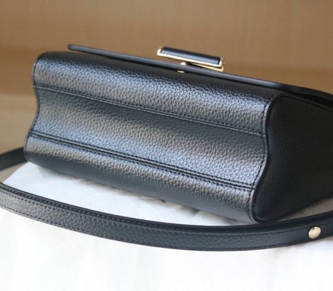 Louis Vuitton Taurillon Leather Twist MM Scrunchie Handle In Black angle 4