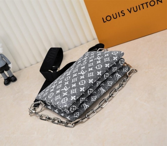 Louis Vuitton Jacquard Denim Coussin PM Bag In Black angle 4