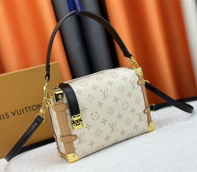 Louis Vuitton Monogram Dune Canvas Side Trunk MM angle 2