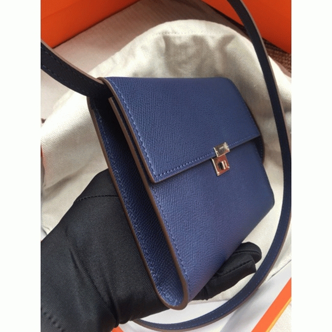 Sapphire replica Hermes Clic wallet with strap angle 4