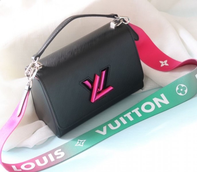Louis Vuitton Epi Leather Twist MM Handbag In Black With Gradient Strap angle 4