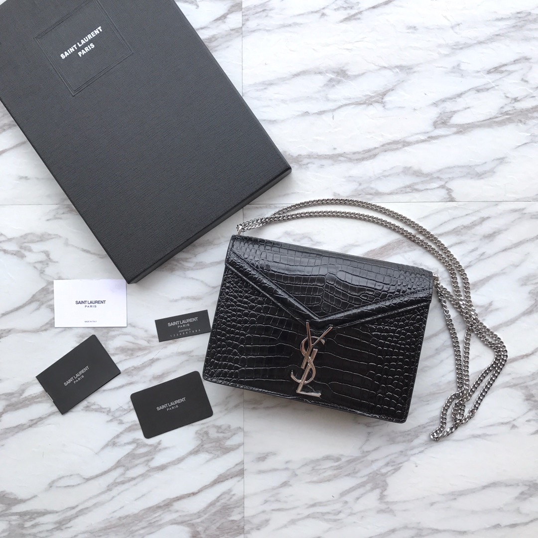 CASSANDRA MONOGRAM CLASP BAG IN CROCODILE EMBOSSED SHINY LEATHER angle 2