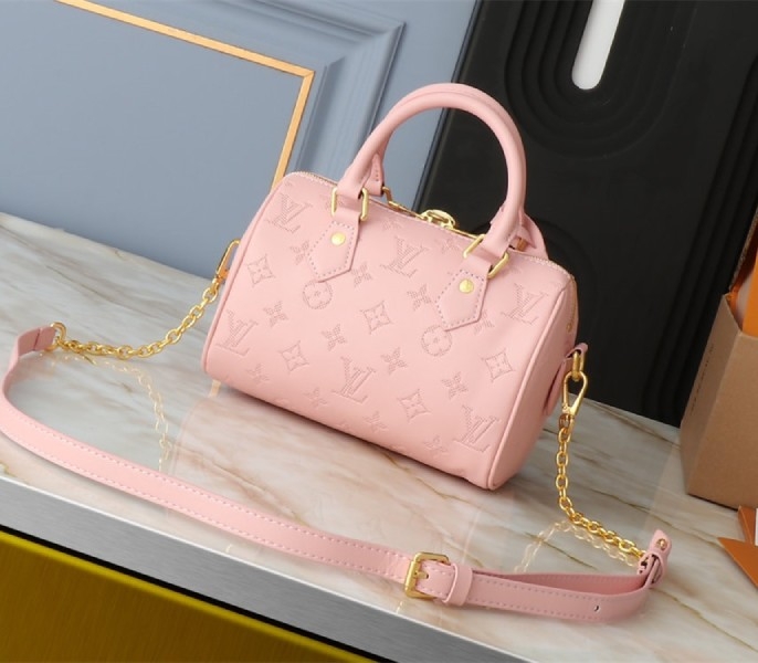 Louis Vuitton Other Leathers Speedy Bandouliere 20 Handbag In Pink Opal angle 2