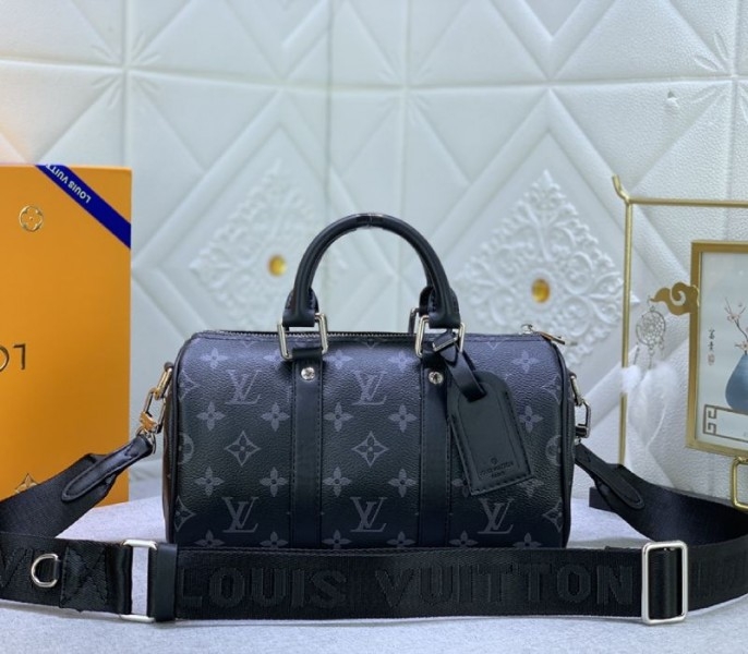 Louis Vuitton Monogram Eclipse Canvas Keepall Bandouliere 25 Travel Bag
