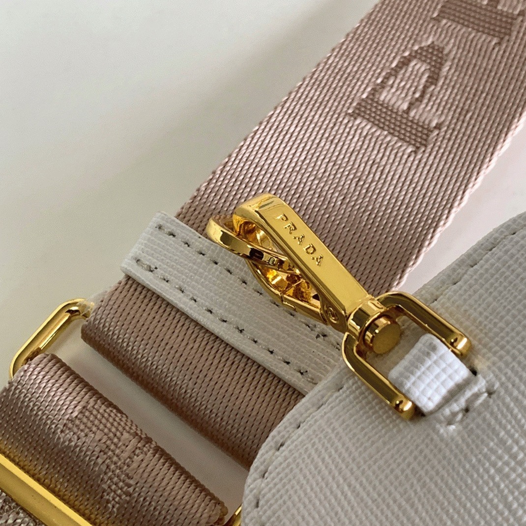 Prada Re-Edition 2005 Shoulder Bag Replica in White angle 4