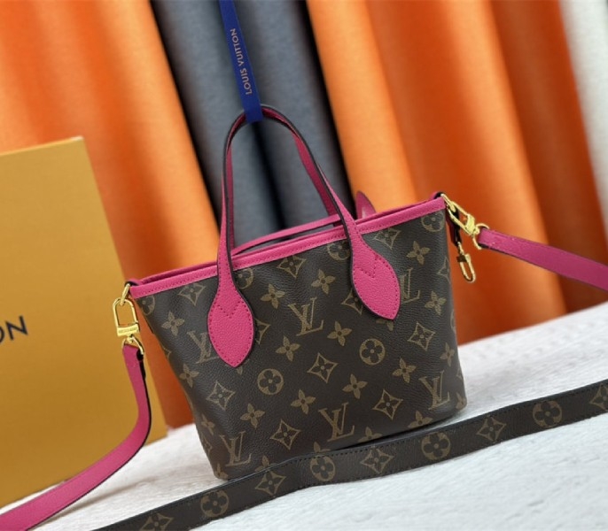 Louis Vuitton Neverfull Bandouliere Inside Out BB Tote In Monogram Canvas And Rose Pondichery Leather angle 4