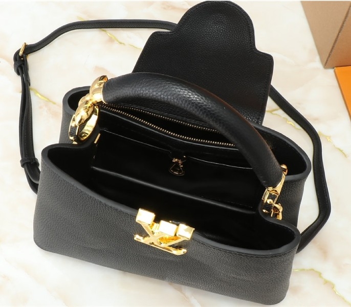 Louis Vuitton Capucines BB Handbag In Black angle 5
