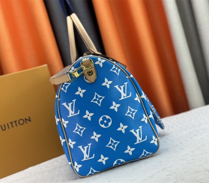 Louis Vuitton Speedy P9 Bandouliere 50 Bag In Blue angle 4