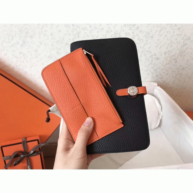Black orange fake luxury Hermes Dogon duo wallet angle 3