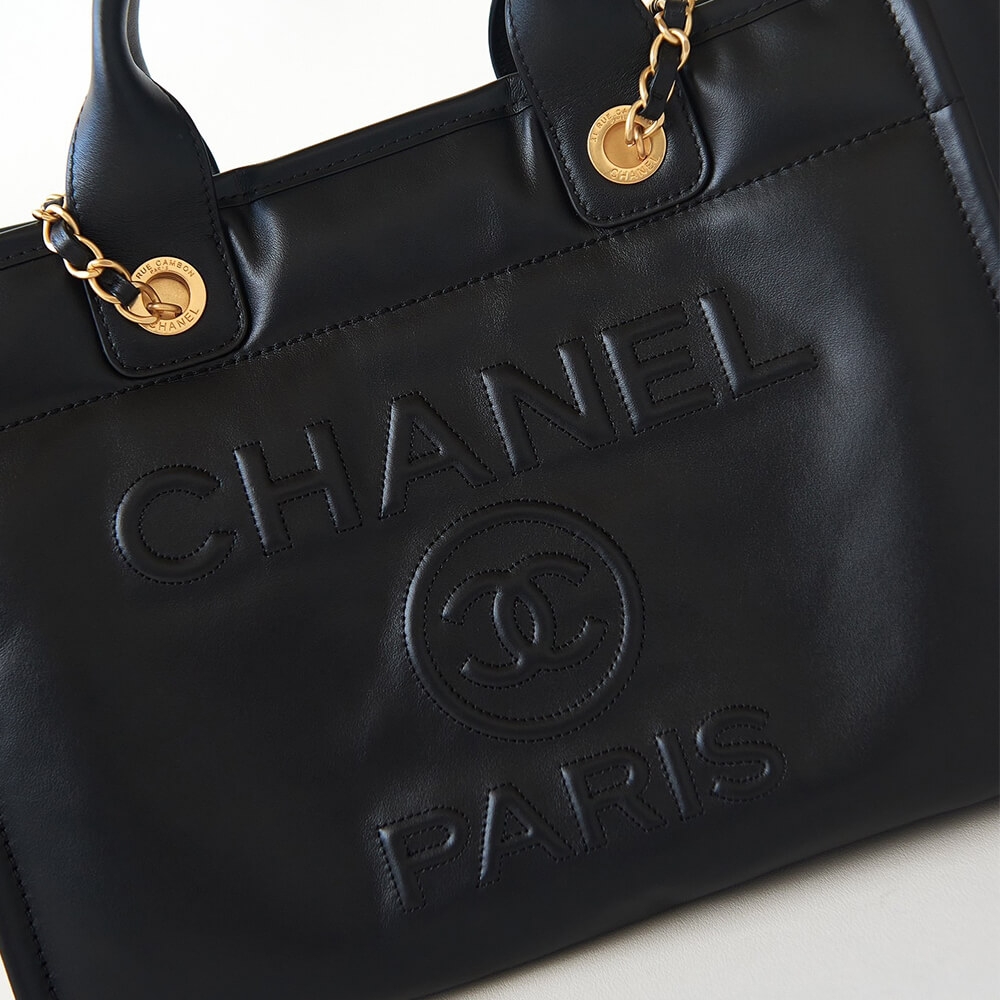 Chanel Small Tote Bag(high-end grade) angle 4