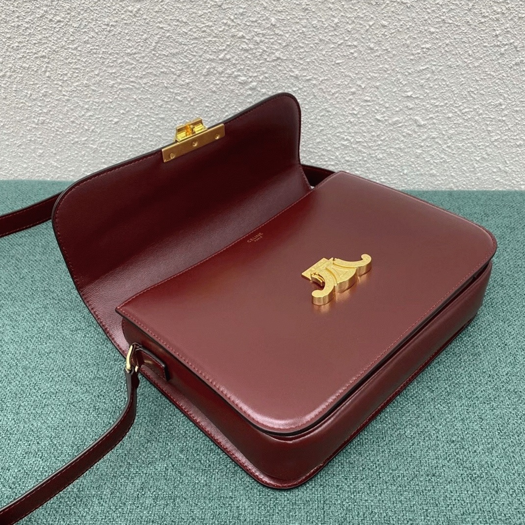 Top Quality Replica Celine Triomphe Large Bag In Bordeaux angle 3