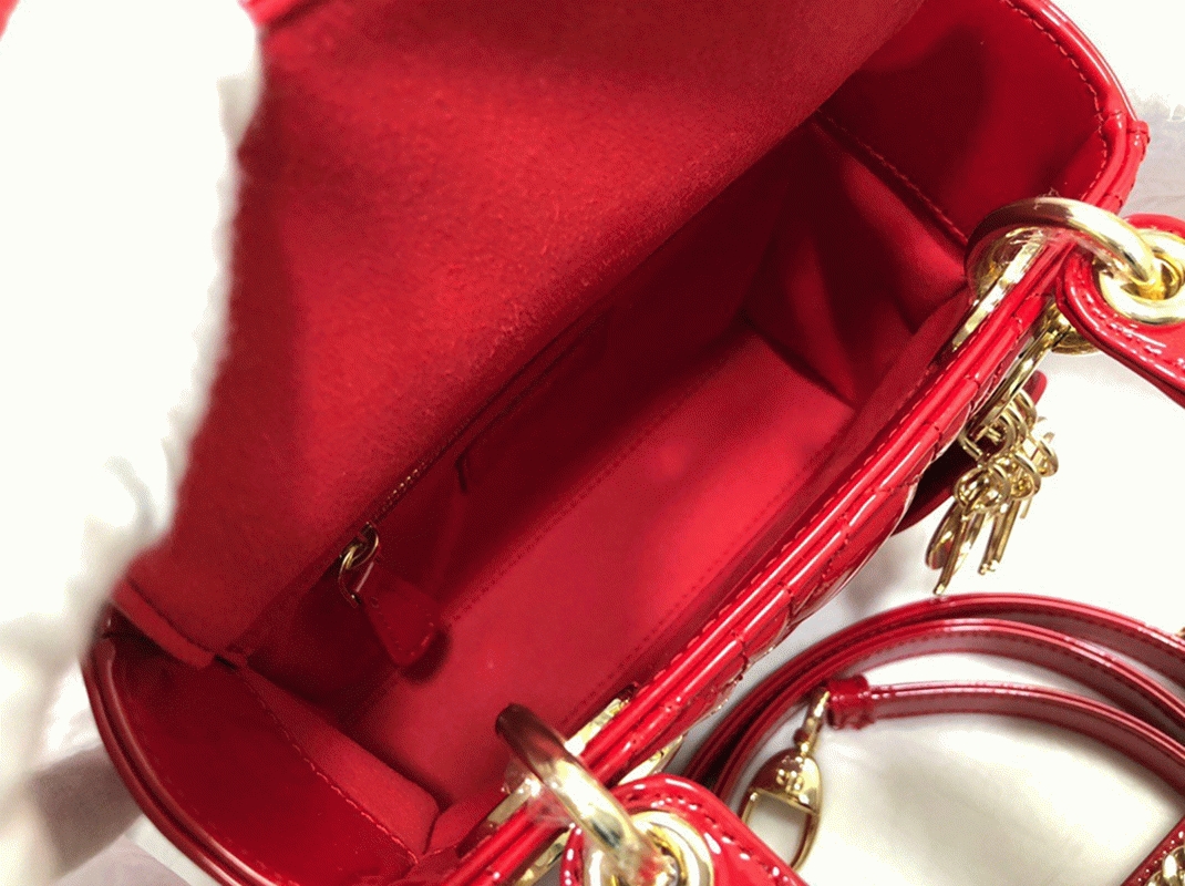 Dior Lady Dior Mini Chain Bag Knockoff with Chain in Red angle 4