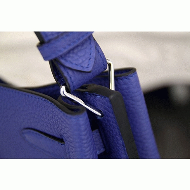 Blue Leather Knockoff Hermes So Kelly 22cm Cool-Toned Handbag angle 4