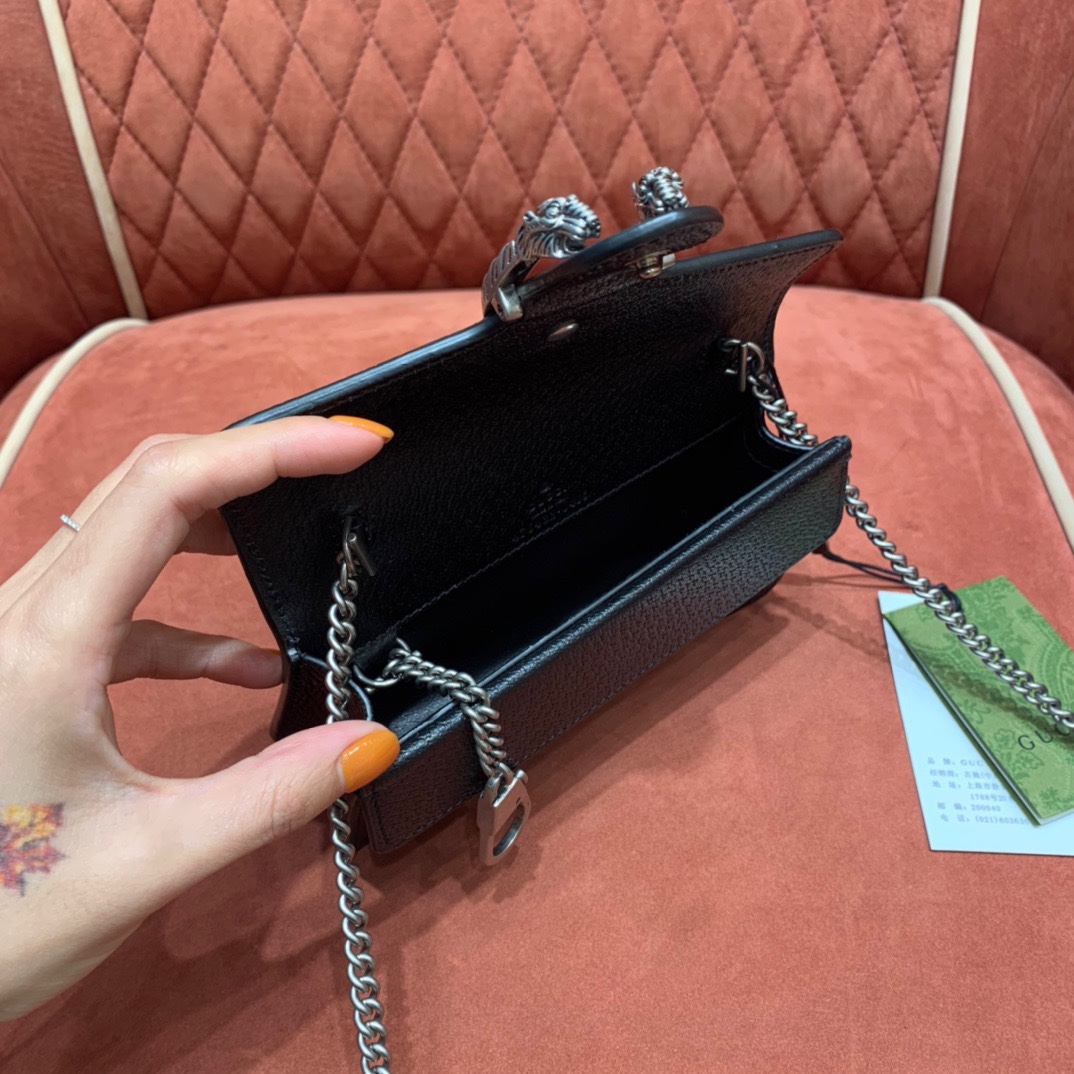 GG Nano mini bag angle 5