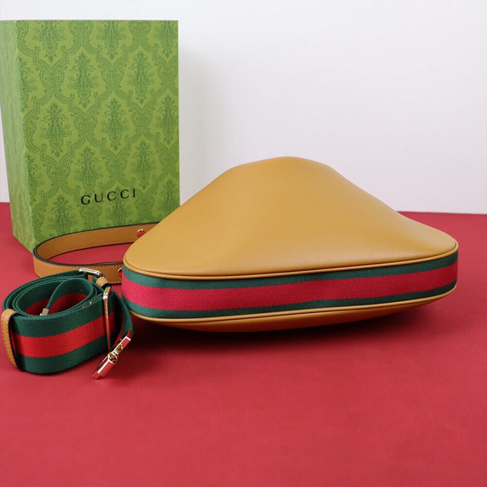Gucci Attache large shoulder bag angle 5