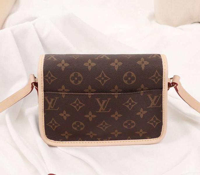 Louis Vuitton Monogram Canvas Sologne BB Bag angle 5