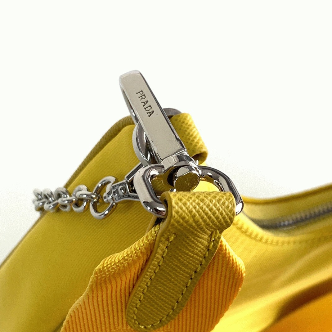 Prada Re-Edition Shoulder Bag Fake in Yellow angle 4